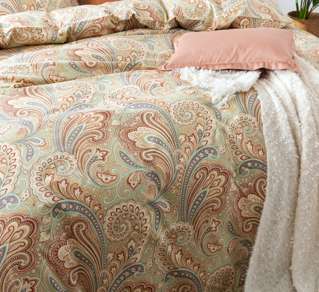 Boho Paisley Print Luxury Duvet Quilt Cover and Shams 3pc Bedding Set