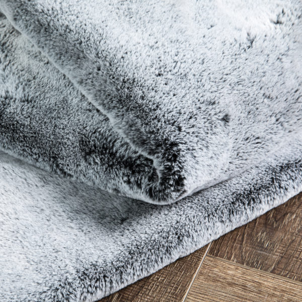 Double Sided Faux Fur Bed Blanket Silky Soft Oversized Machine Washable