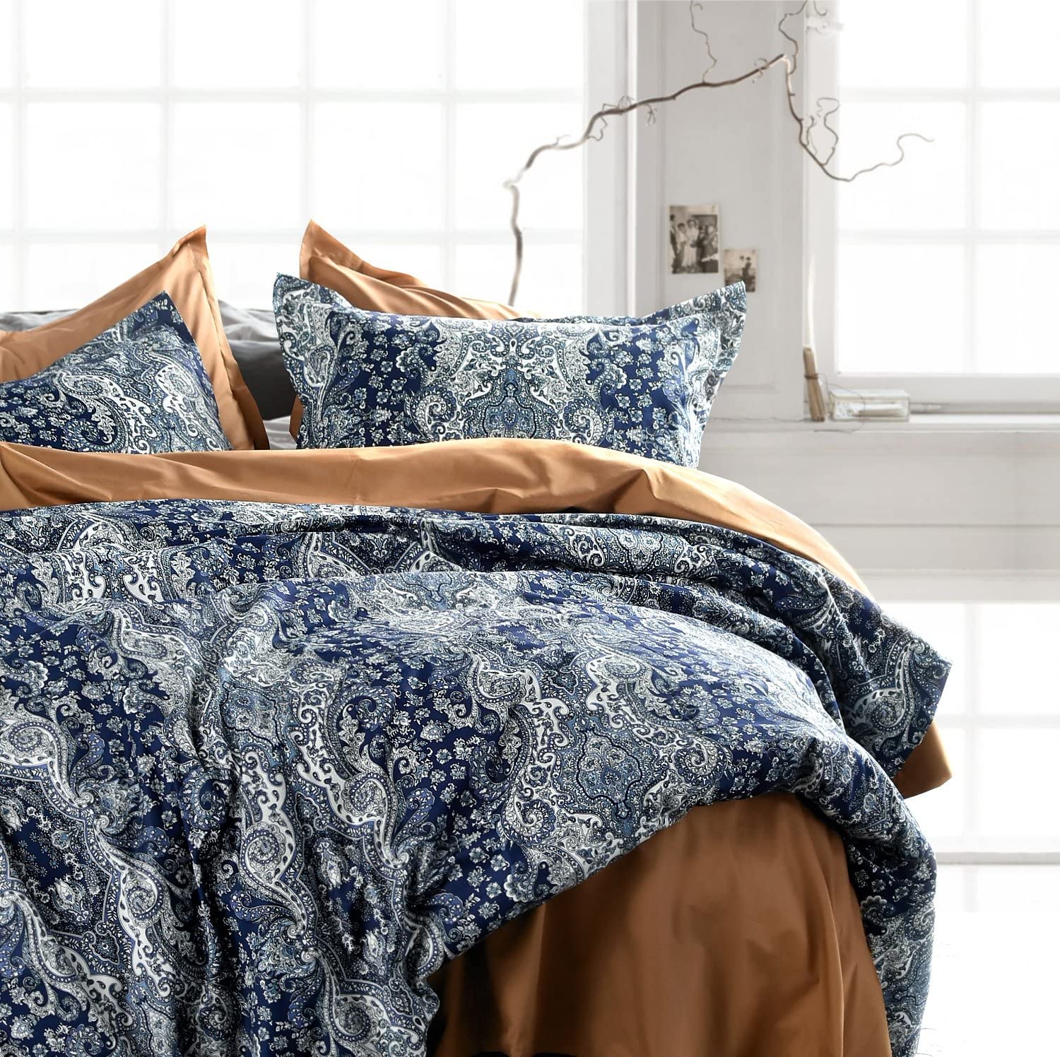 Intricate Paisley Scroll Duvet Quilt, Tapestry King Bedding